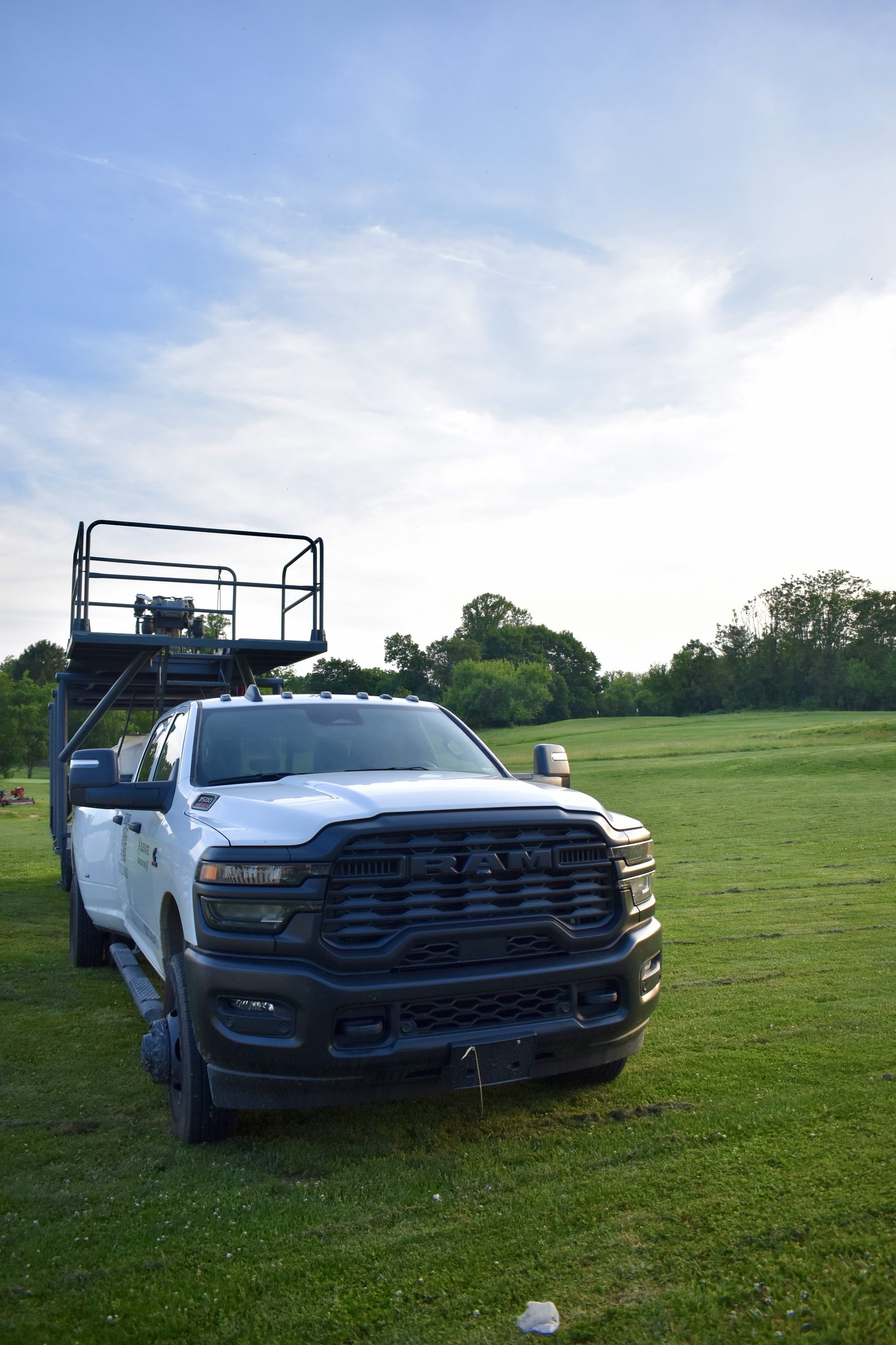 Service truck with launch deck